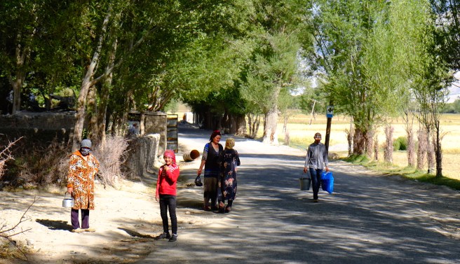 Cycling through another oasis