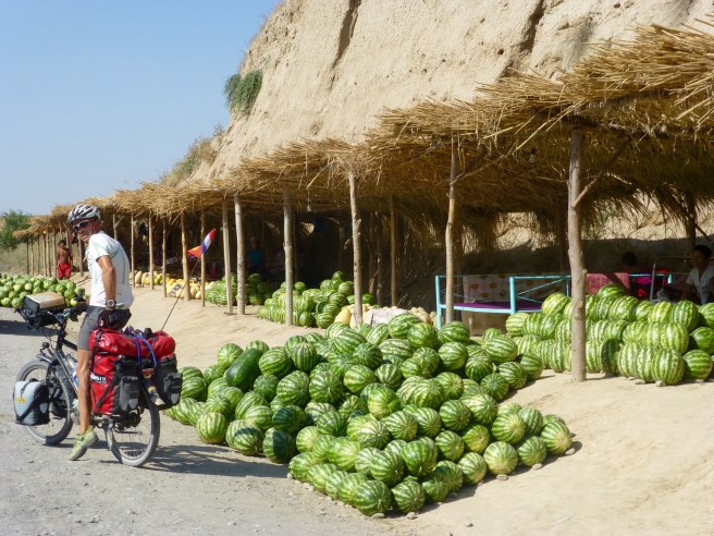 Our favorite snacks. In the meantime we manage to eat one melon in one go!